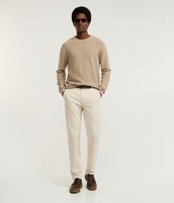 Calça Slim em Sarja com Lavagem Estonada