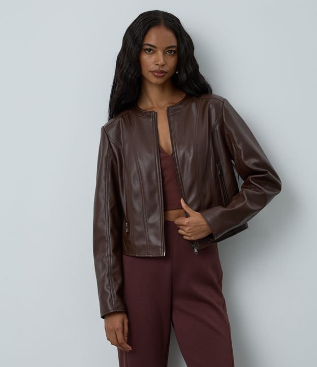 Jaqueta Básica em Pu com Zíper Tratorado