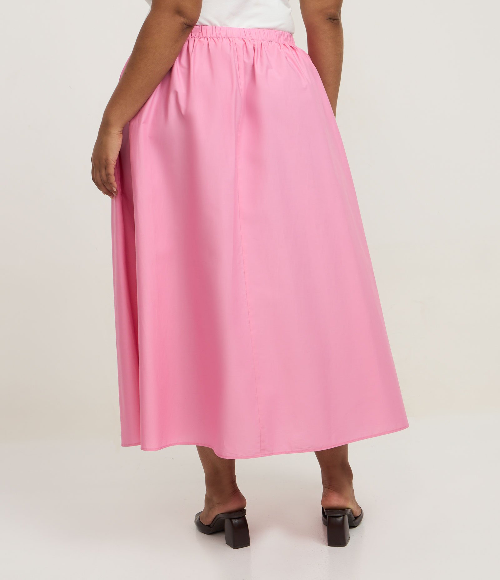 Saia Midi em Tricoline Curve & Plus Size Rosa 4