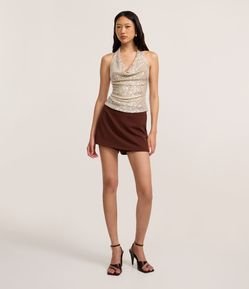 Short Saia em Crepe com Bolsinhos Frontais