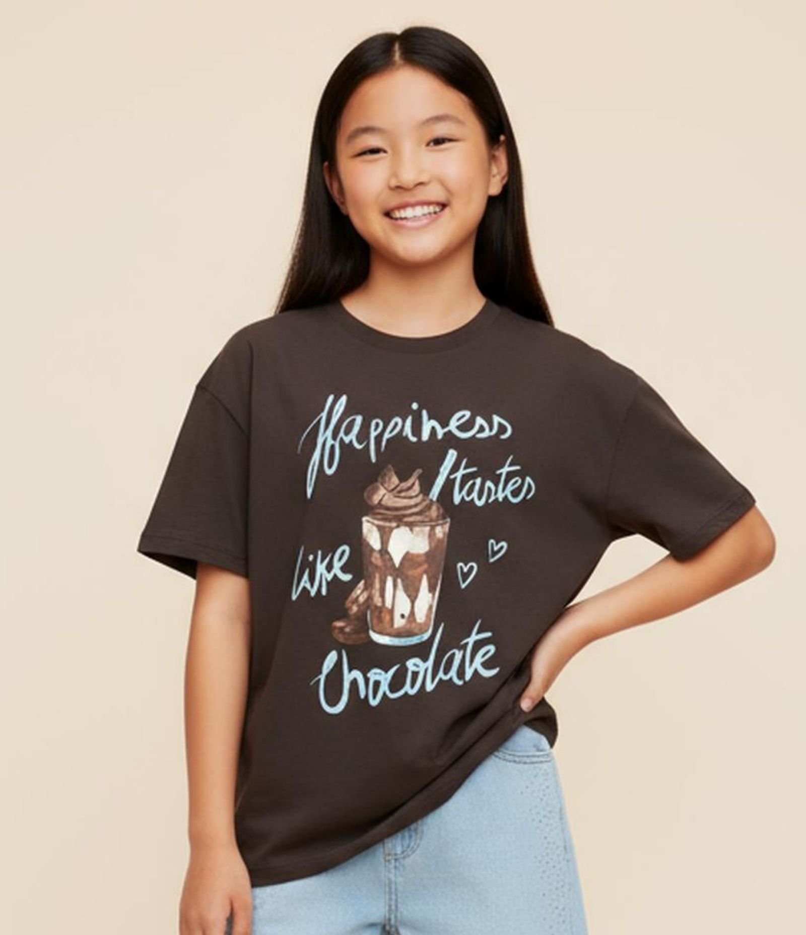 Camiseta Over Infantil com Estampa de Milkshake - Tam 5 a 14 Anos Marrom 1