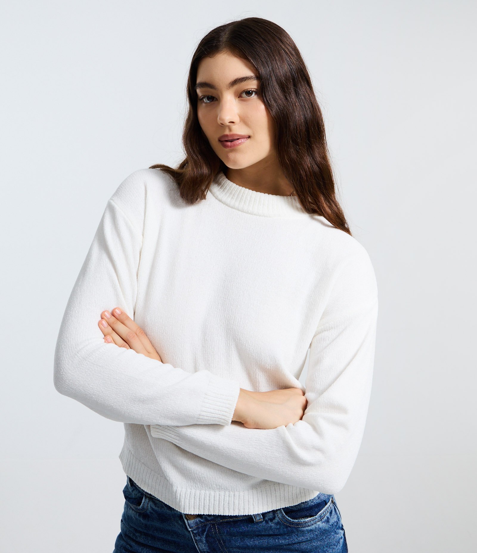 Blusa Slim em Tricô Chenille com Gola Redonda Branco 1