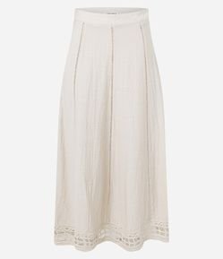 Saia Evasê Midi em Viscose com Bordado na Barra