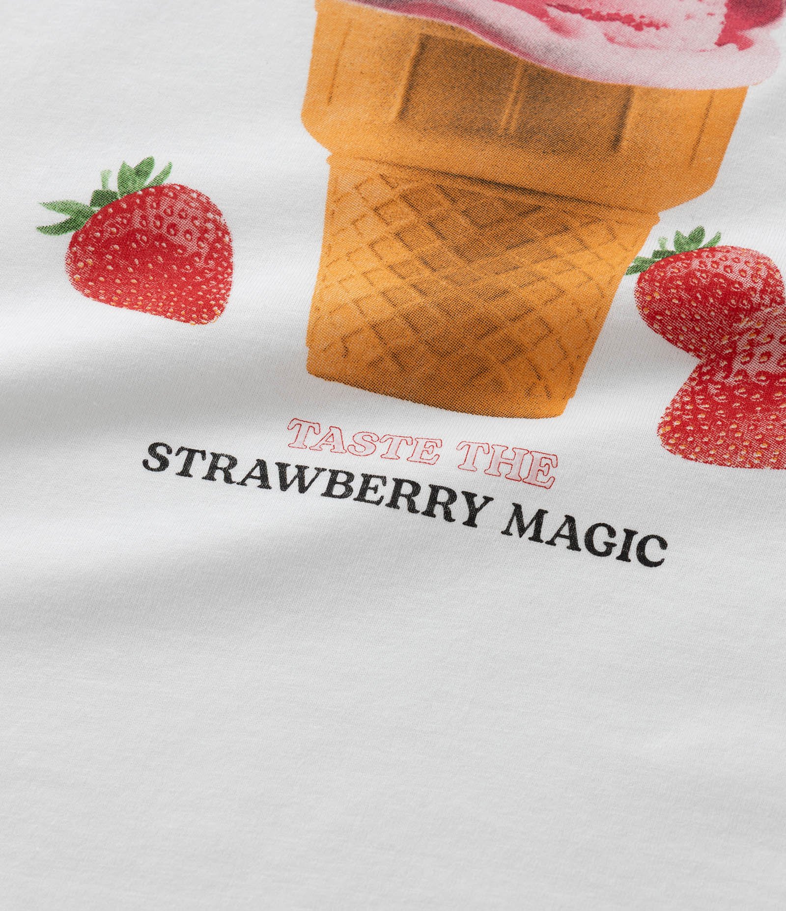 Camiseta Over Infantil com Estampa e Lettering Sorvete de Morango - Tam 7 a 16 Anos Branco 5