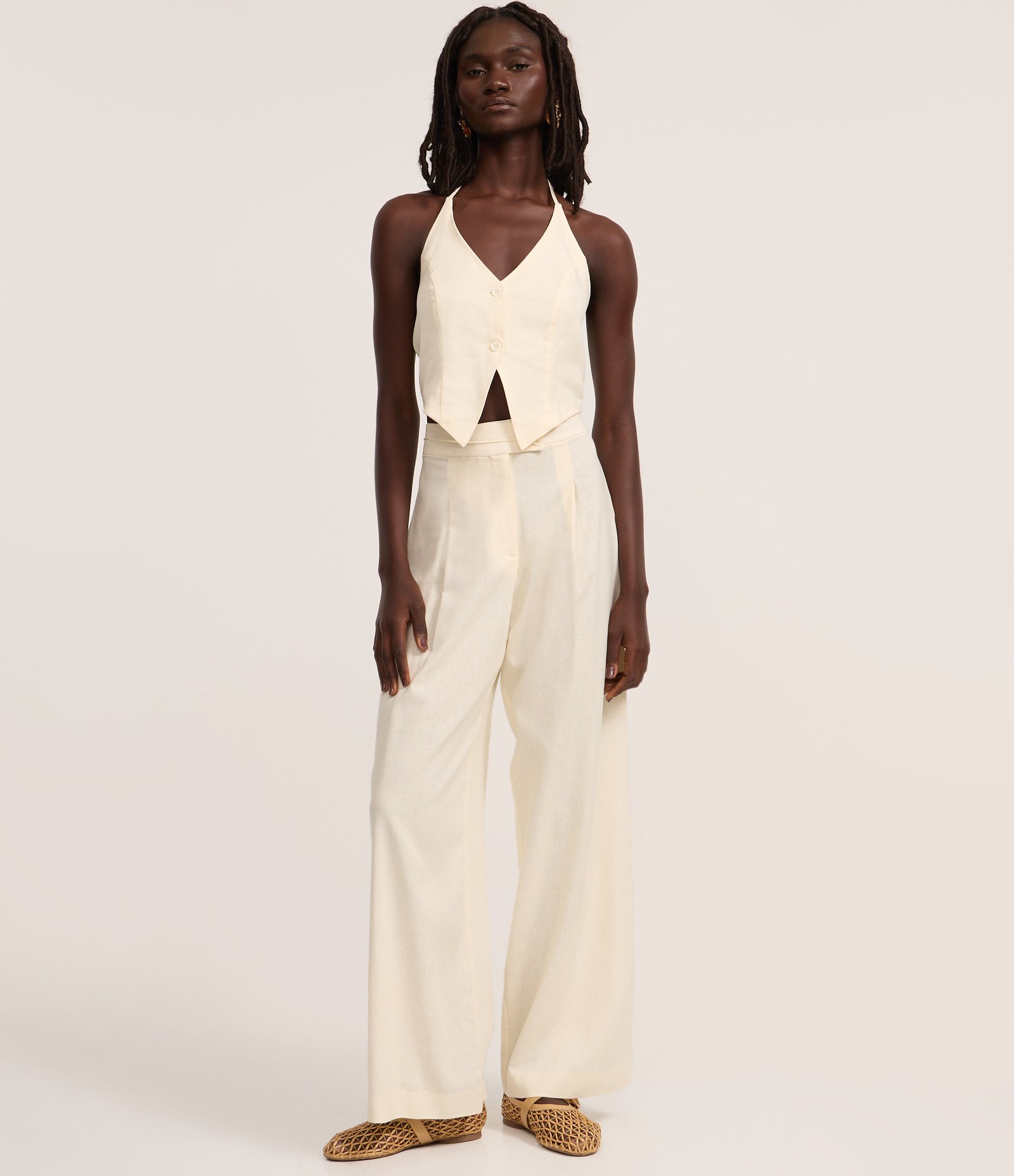 Blusa Colete Frente Única em Viscolinho Branco 2