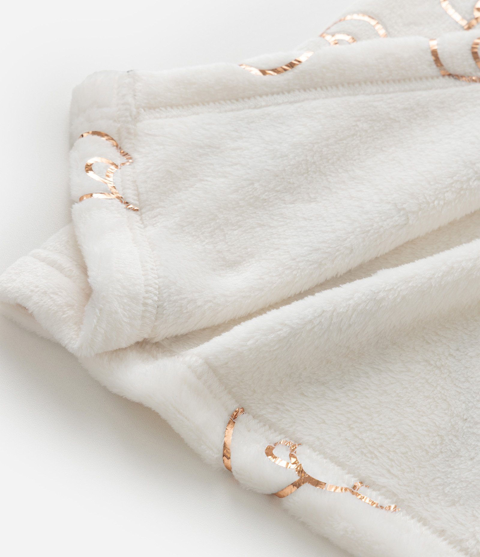 Roupão Infantil com Capuz 3D Hello Kitty – Tam 3 a 16 Anos Off White 4