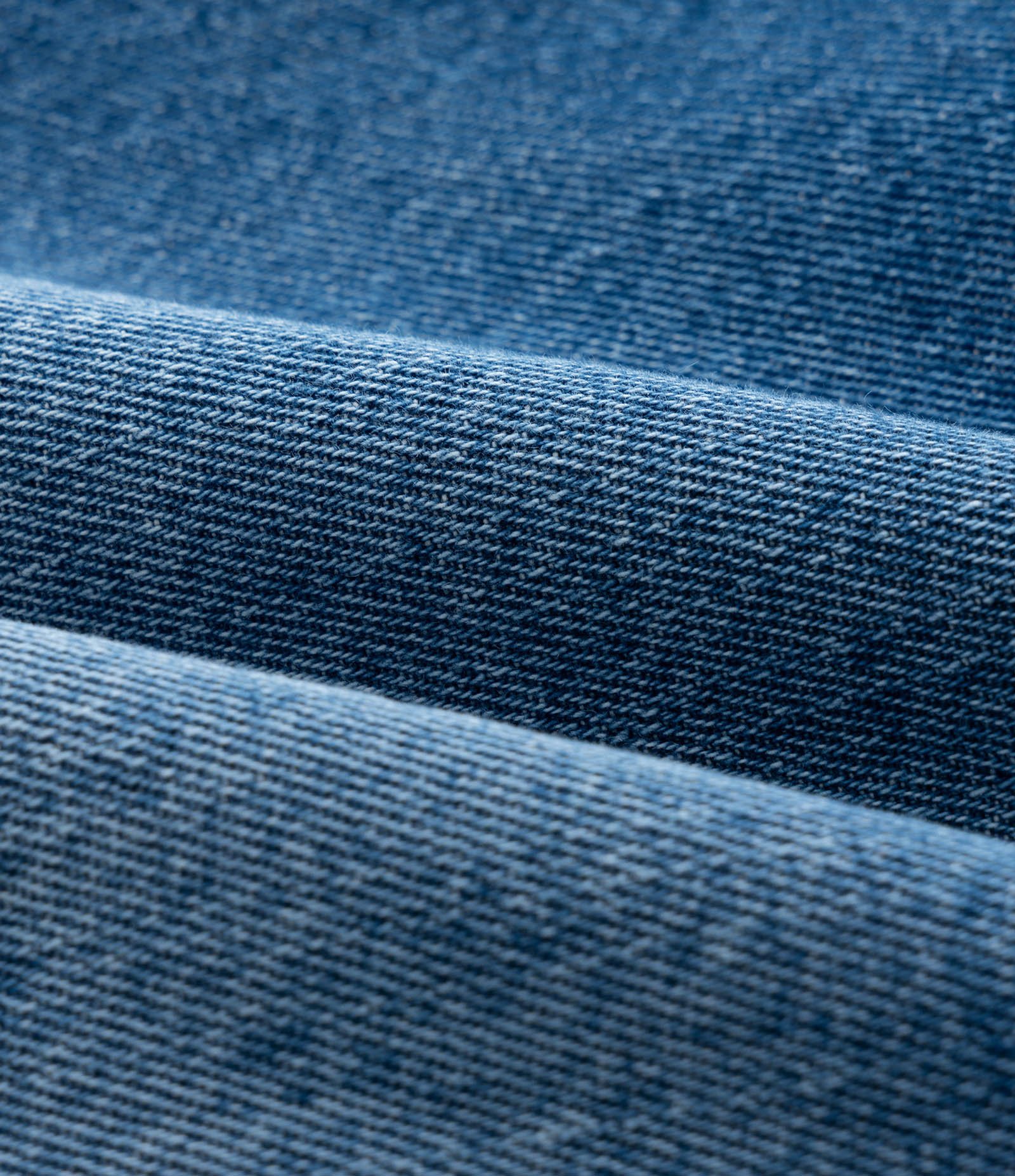 Short Mom em Jeans com Bordado Richelieu na Barra Curve & Plus Size Azul 8