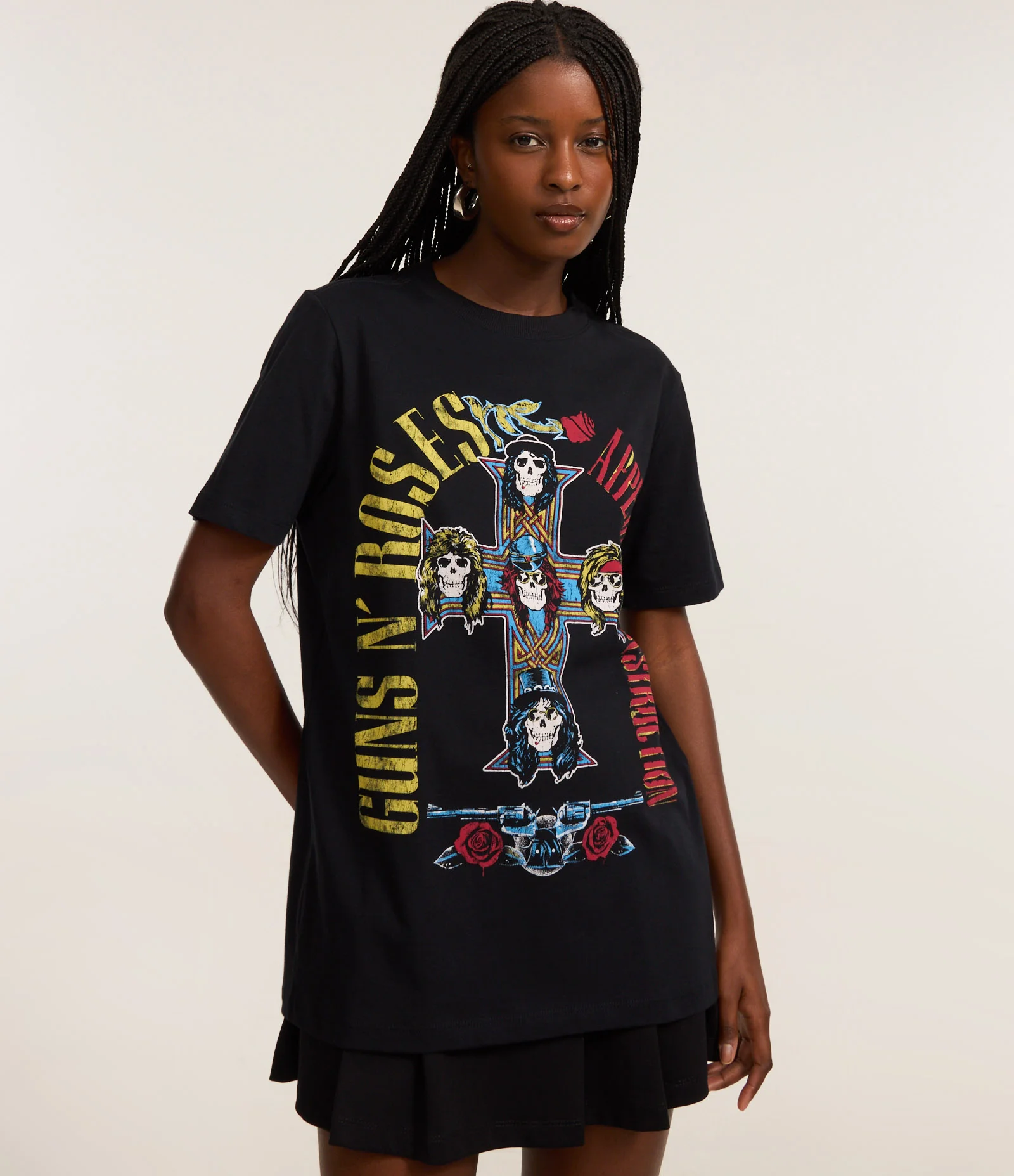 Camiseta em Algodão com Estampa Guns'n'Roses Frente e Costas Preto 1