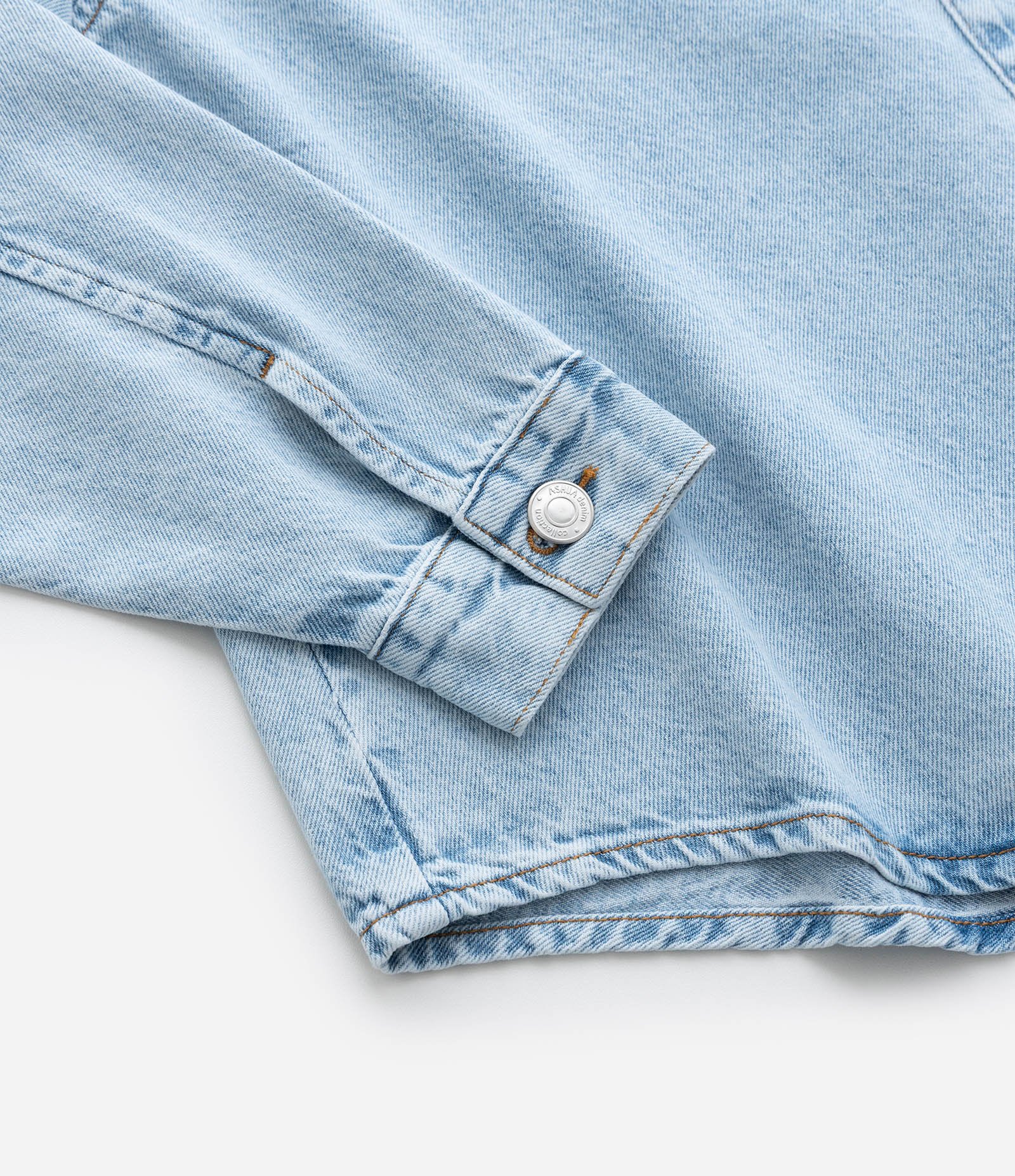 Jaqueta Overshirt em Jeans com Bolso Frontal Curve & Plus Size Azul 9