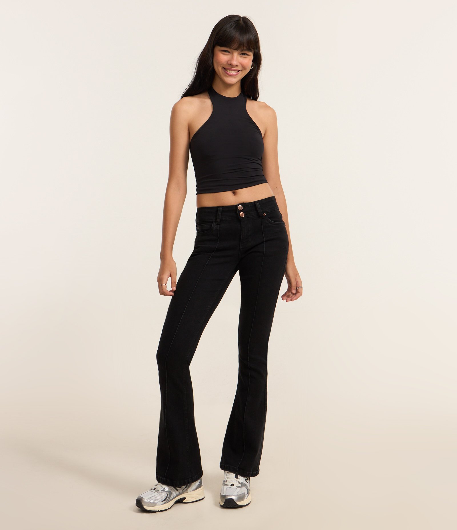 Calça Bootcut em Jeans com Nervuras Preto 1