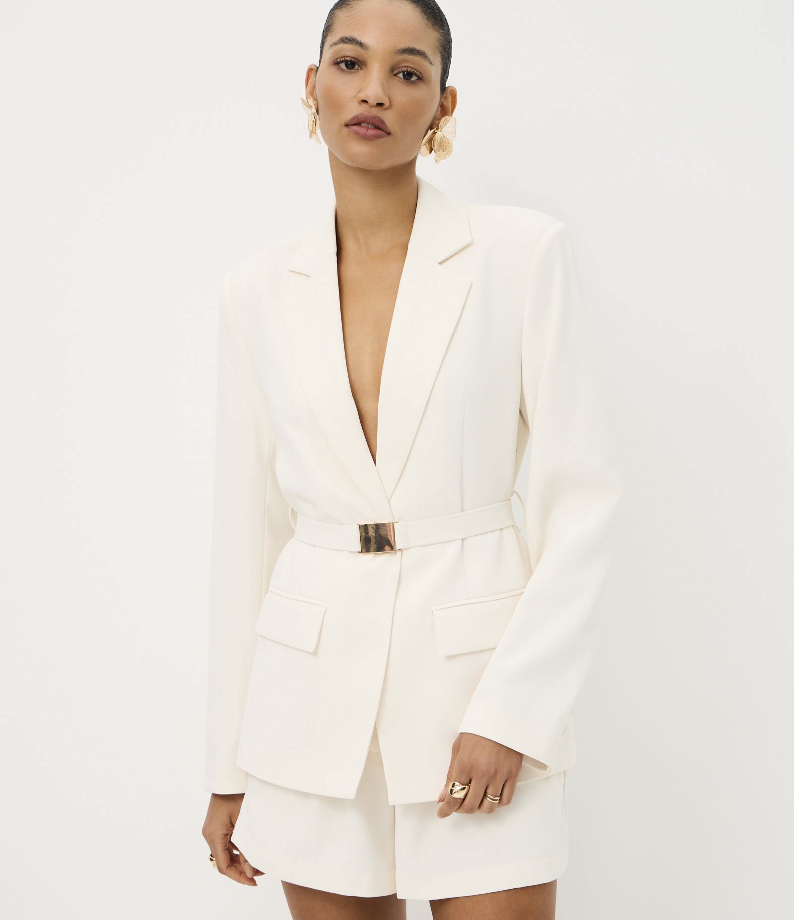Blazer em Crepe com Lapelas e Cinto Afivelado Off White 1