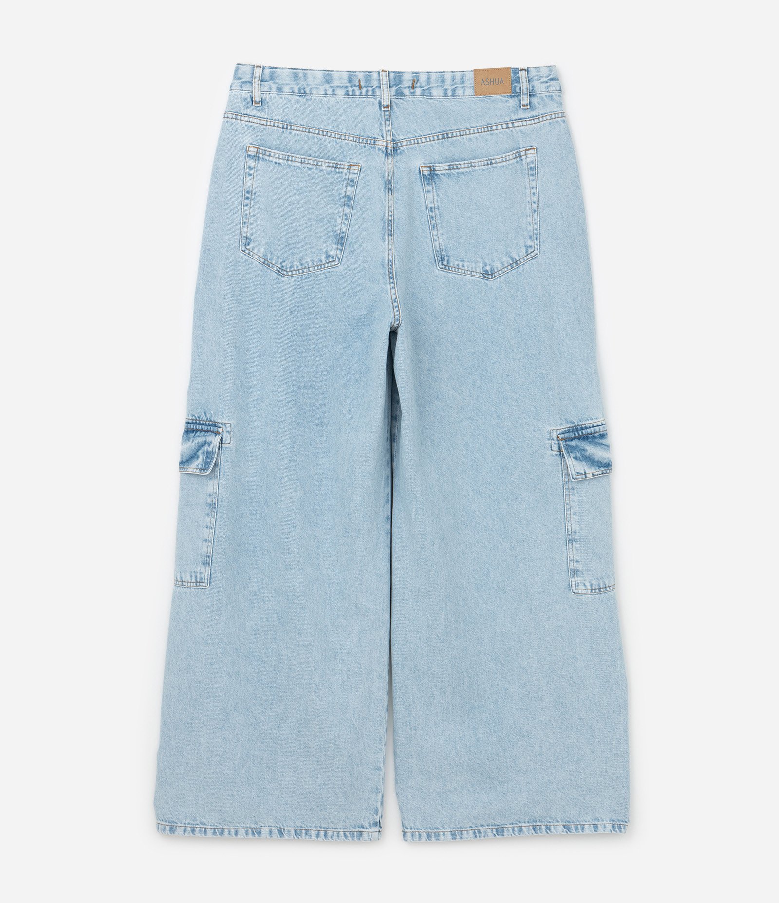 Calça Wide Leg em Jeans com Bolso Cargo Curve & Plus Size Azul 7