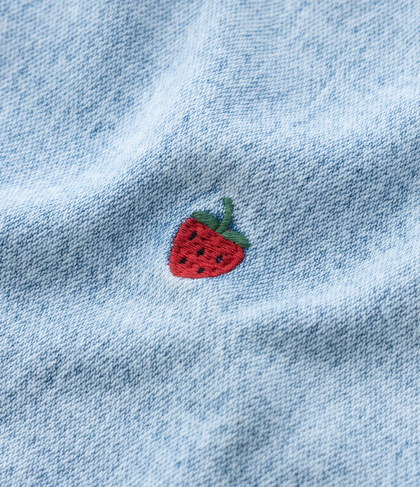 Short Alfaiataria em Jeans com Bordados de Moranguinhos Curve & Plus Size Azul 3