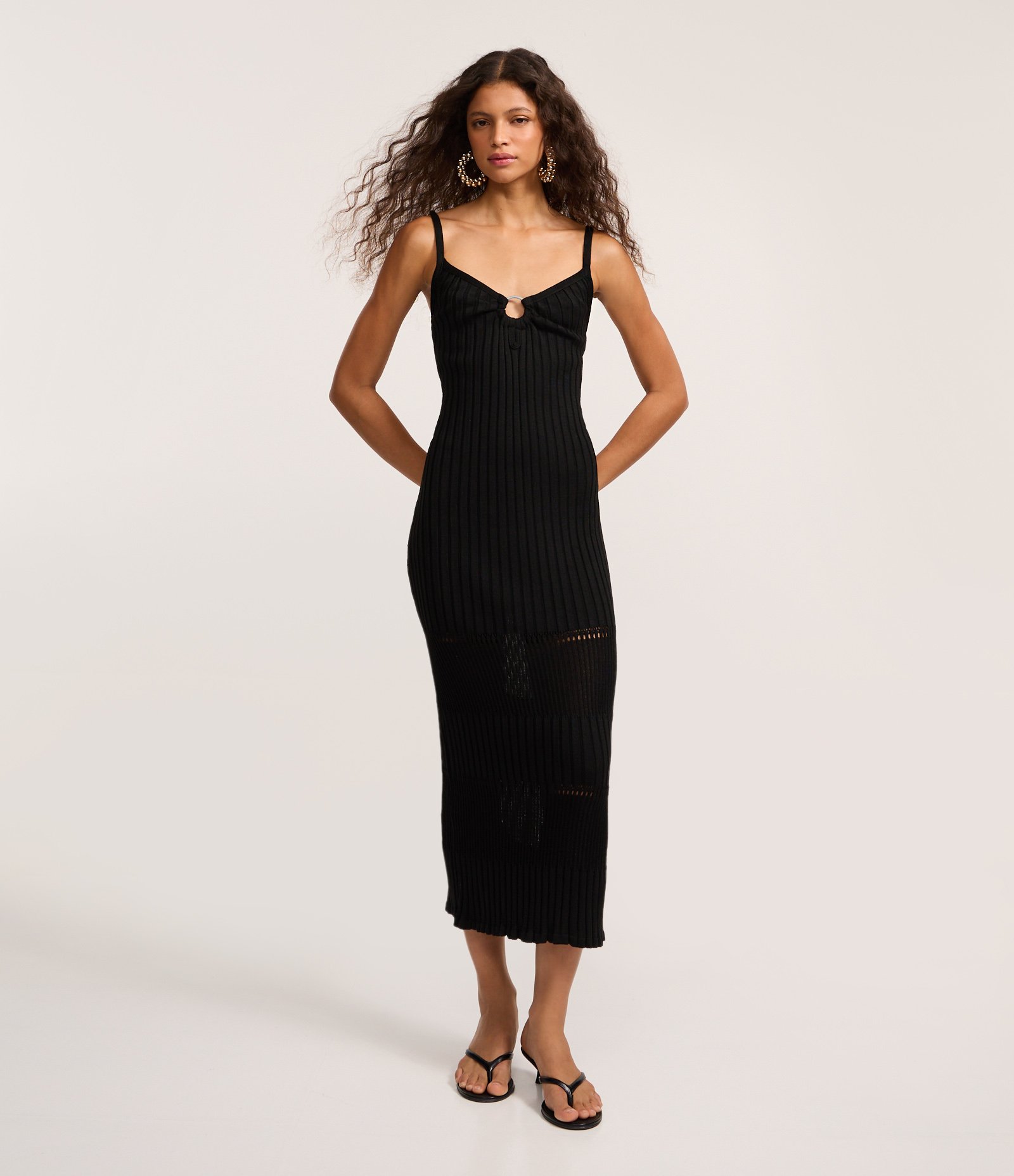 Vestido New Midi em Microfibra com Aviamento no Decote Preto 1