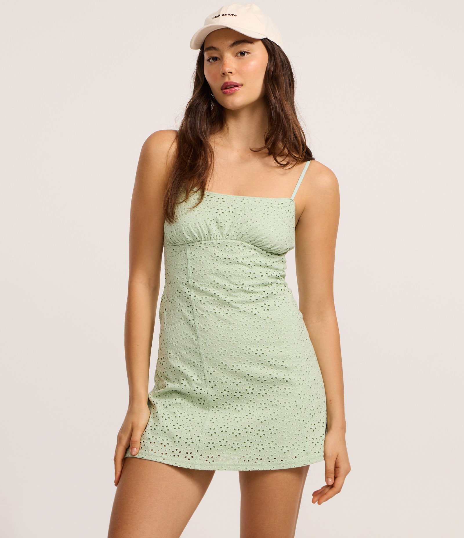 Vestido Curto em Laise com Textura de Flores Verde 3