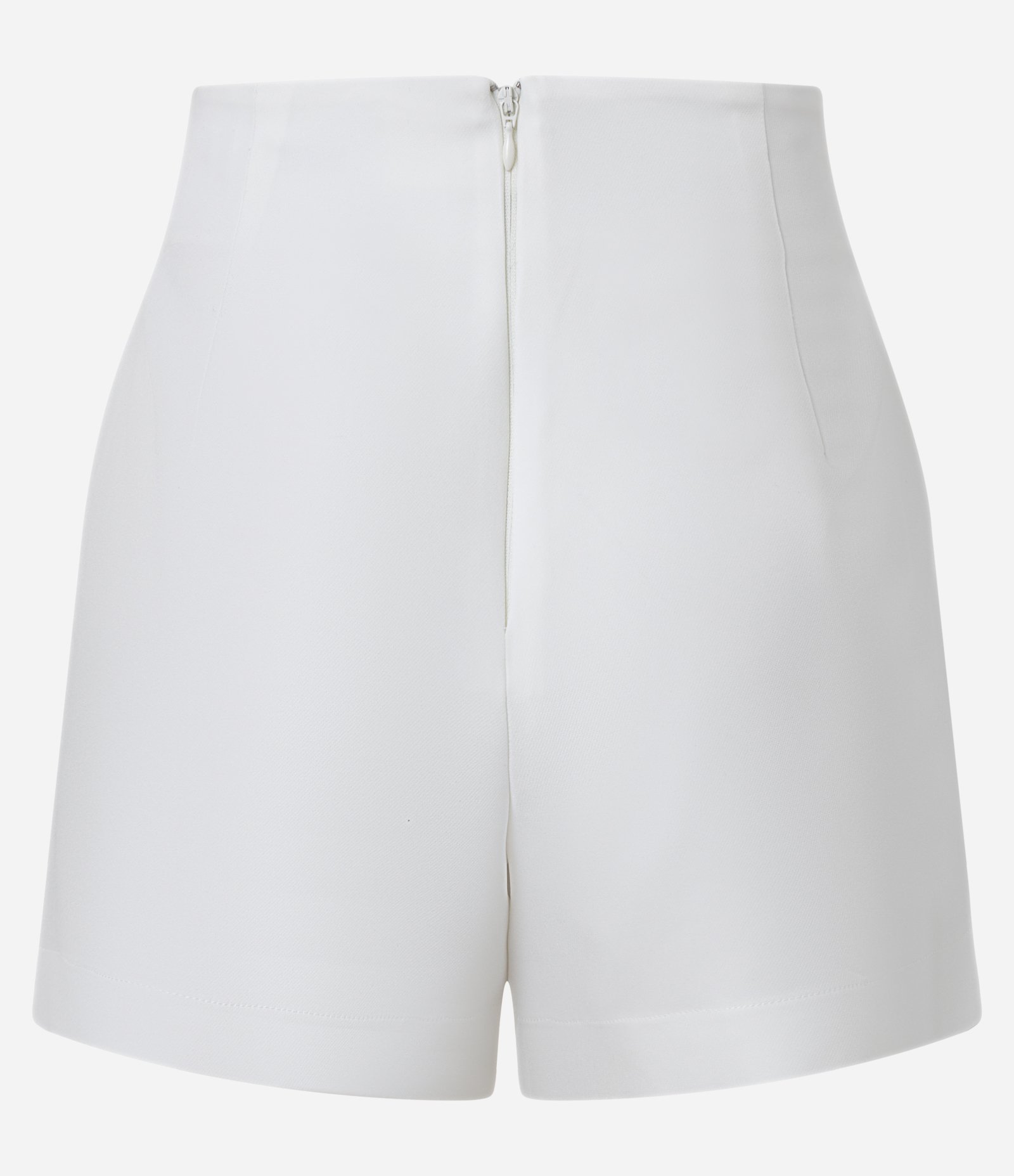 Short Reto Alfaiatado com Aviamento Metalizado Off White 6
