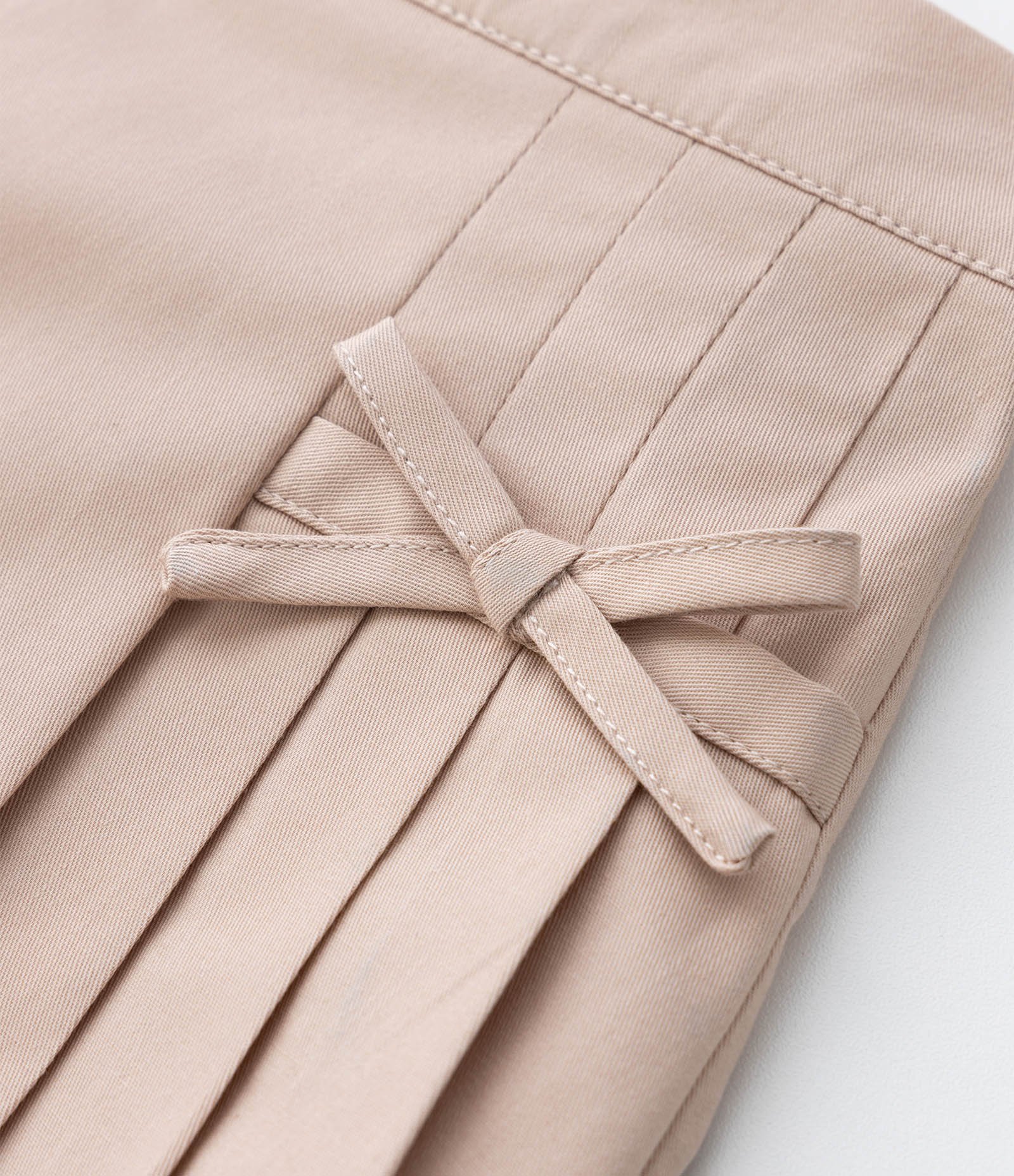 Short Saia Infantil em Algodão com Pregas e Laços – Tam 1 a 6 Anos Bege Claro 5