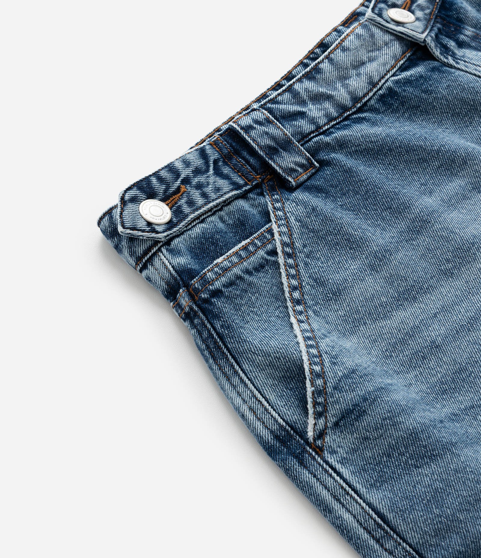 Bermuda Jorts em Jeans com Barra a Fio Curve & Plus Size Azul 7