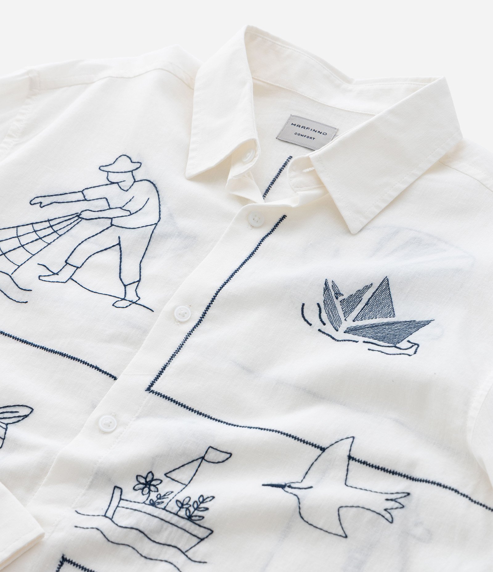 Camisa Comfort em Linho com Patchwork Fundo do Mar Bordado Branco 6