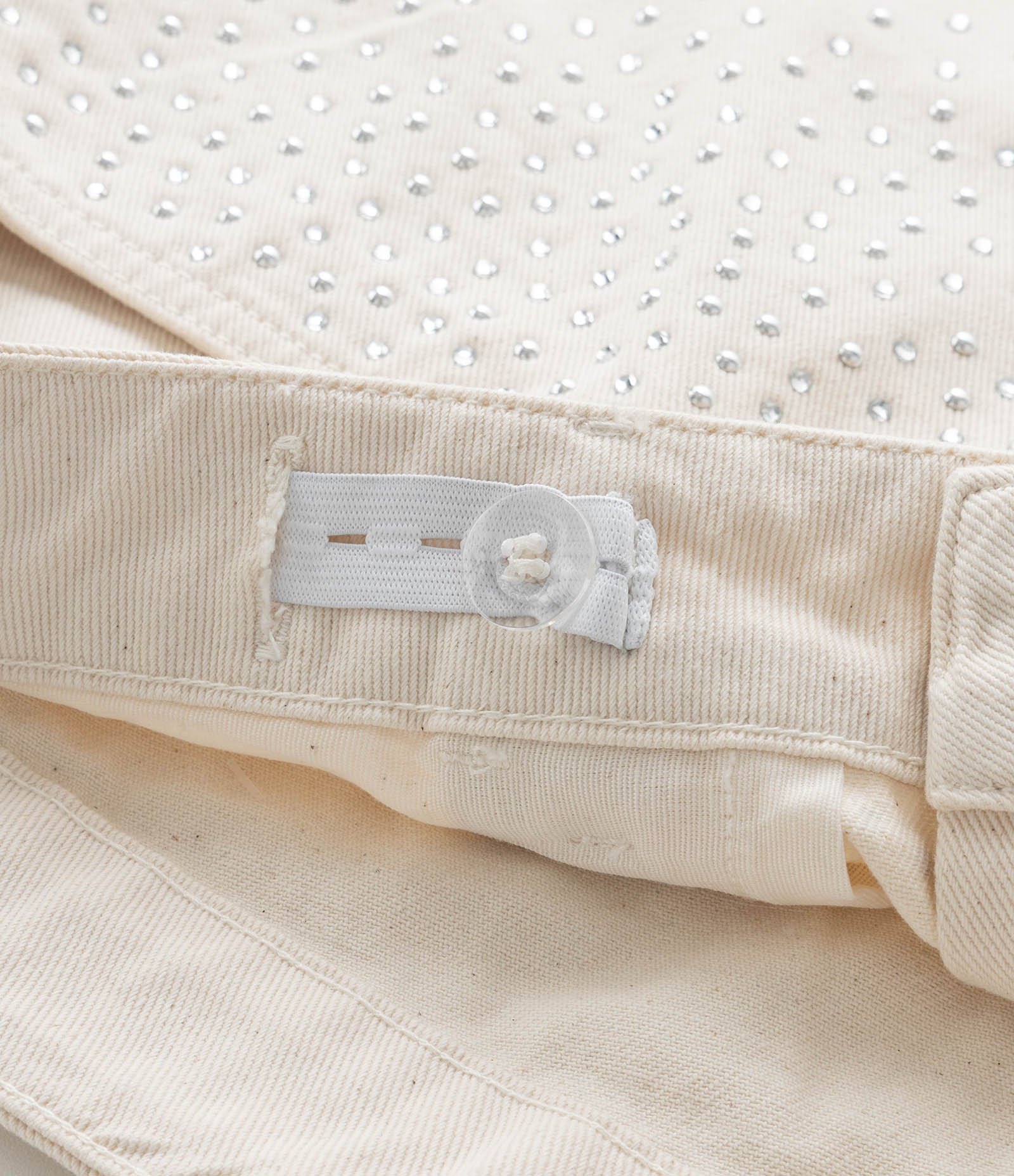 Short Mom em Sarja com Strass Curve & Plus Size Off White 8