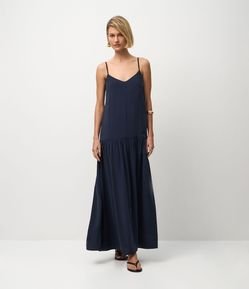 Vestido Midi em Viscose com Alças Finas e Decote em V