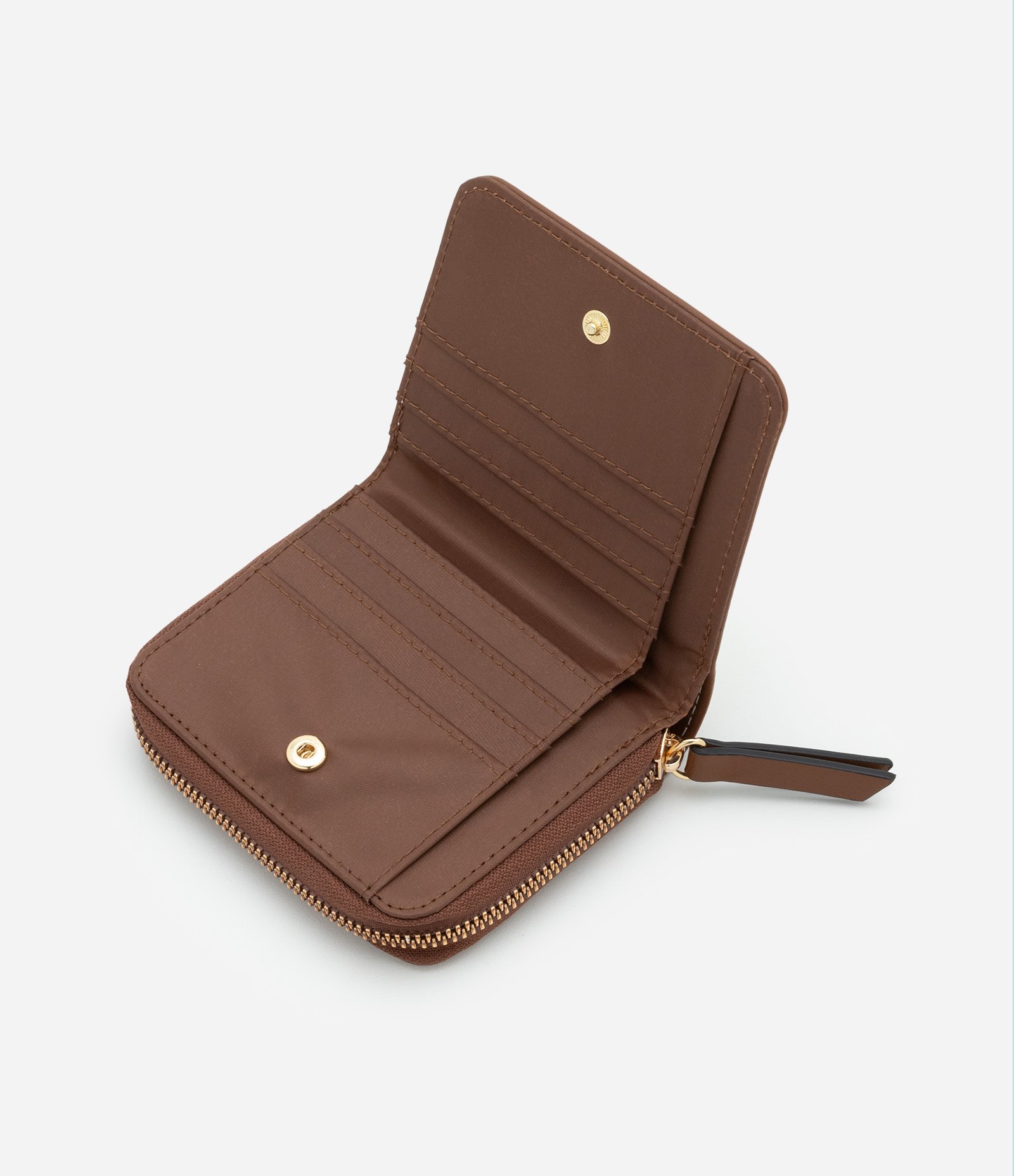 Carteira Envelope Pequena com Detalhe em Metais Bege 6