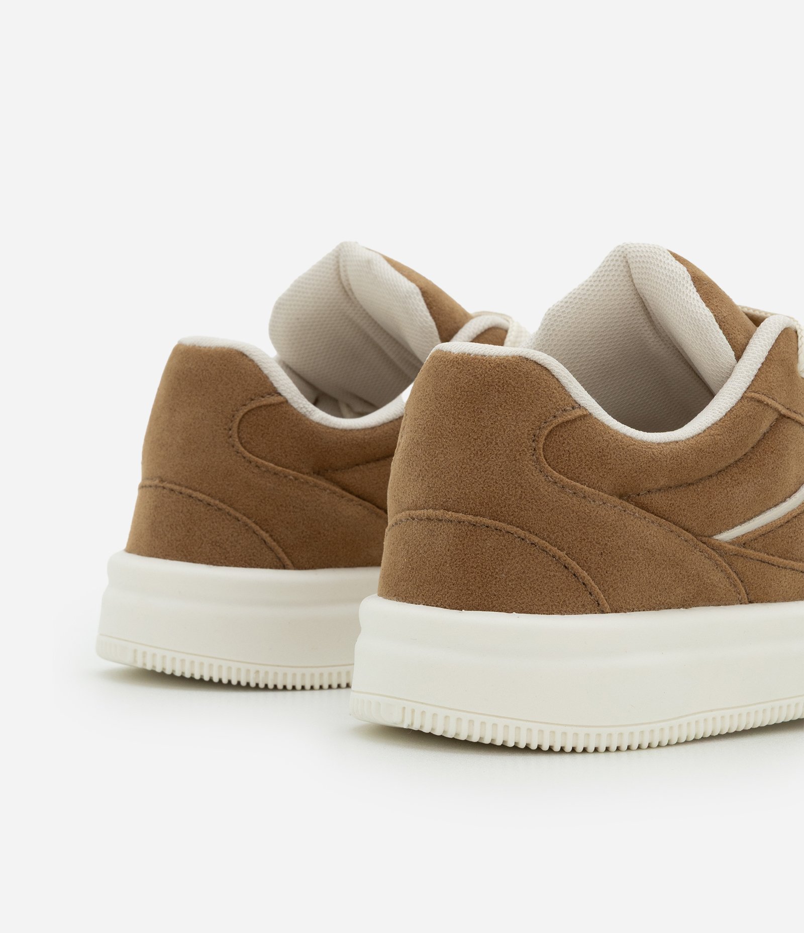 Tênis Infantil com Recortes e Costuras Diferenciadas - Tam 28 ao 34 Marrom 4