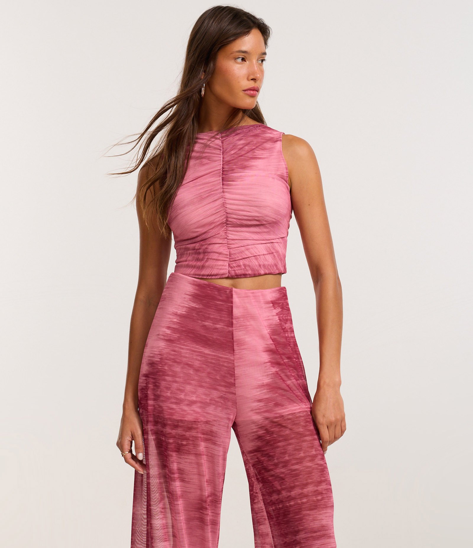 Calça Reta em Tule com Cintura Alta e Estampa Abstrata Rosa 2