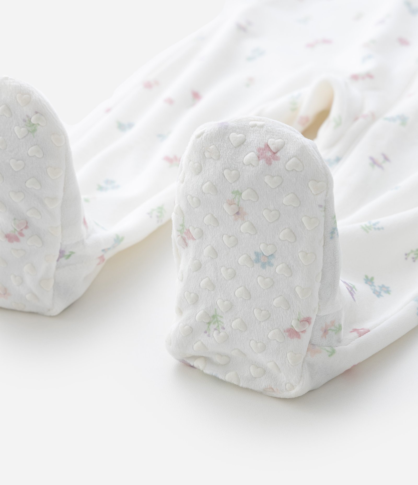 Macacão Infantil em Plush com Estampa Floral Liberty - Tam 0 a 18 Meses Branco 7