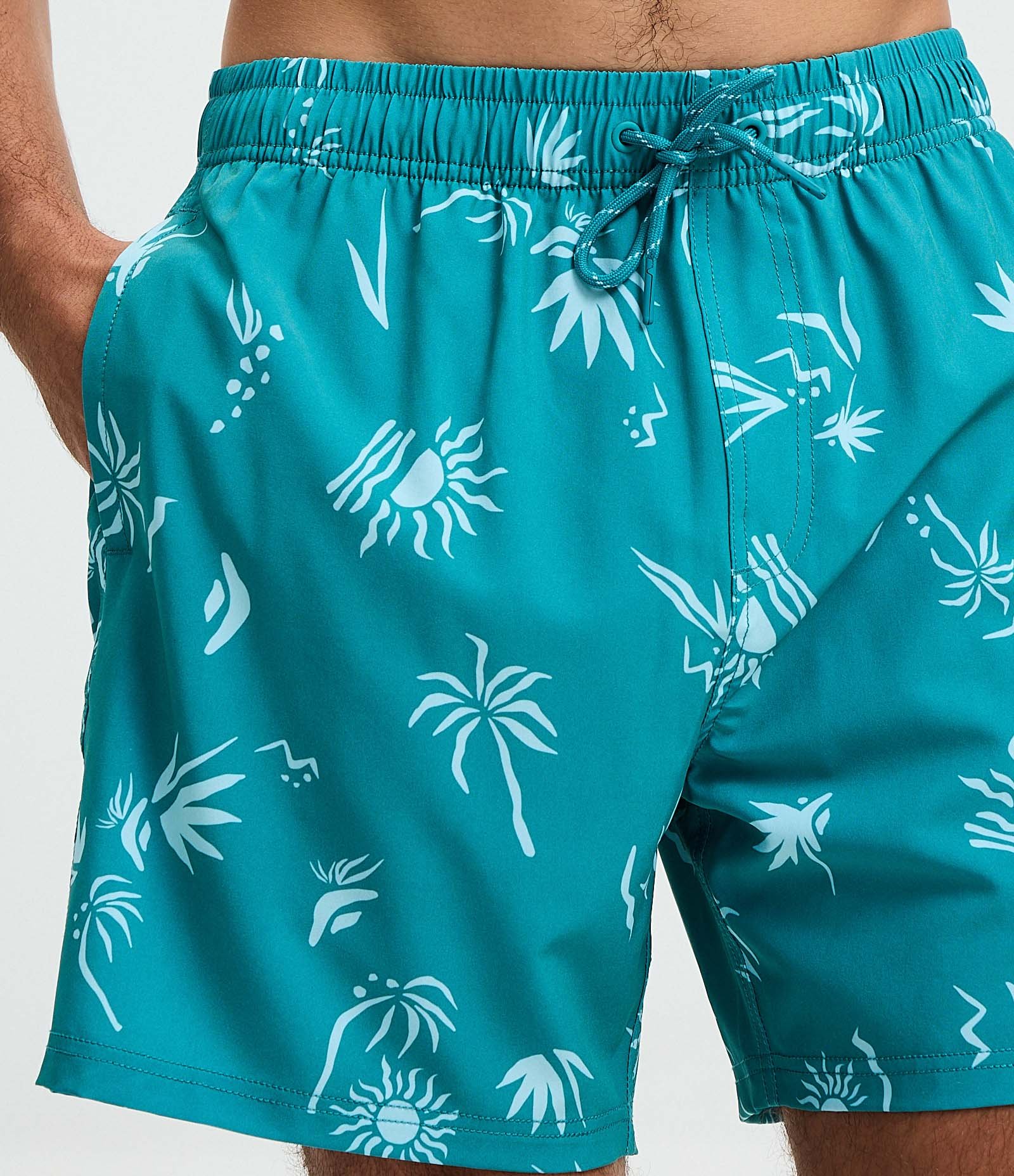 Bermuda de Banho em Microfibra com Estampa Coqueiros Verde 3