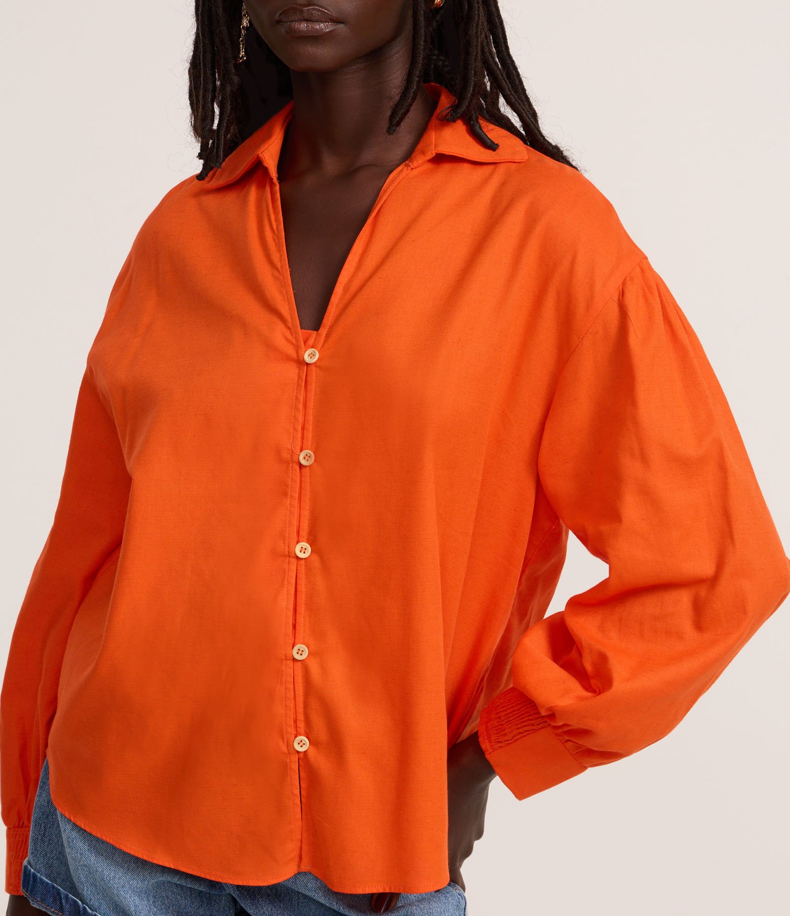 Camisa Oversized Alongada em Viscolinho Laranja 3