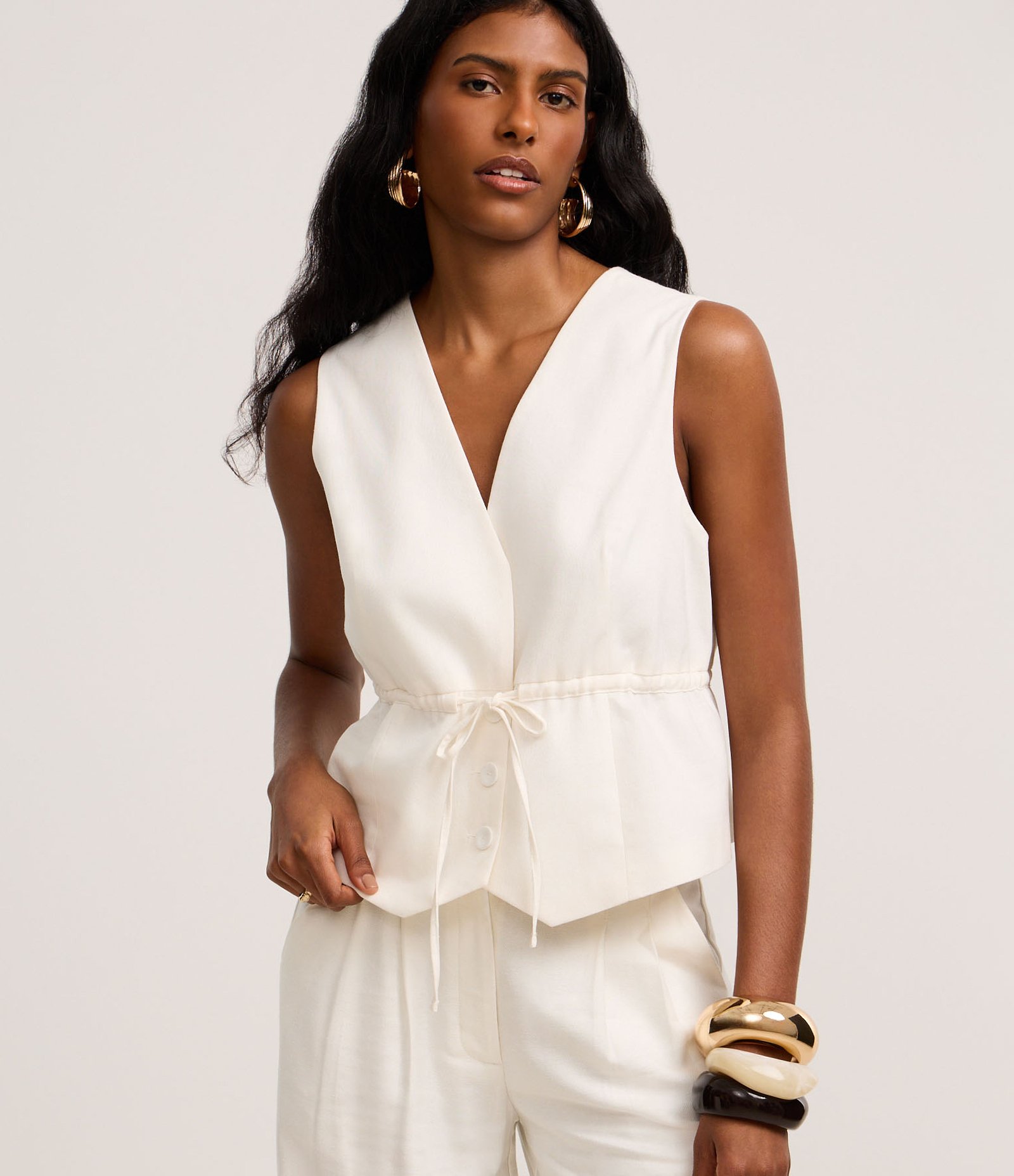 Colete em Viscolinho com Amarração na Cintura Branco 1