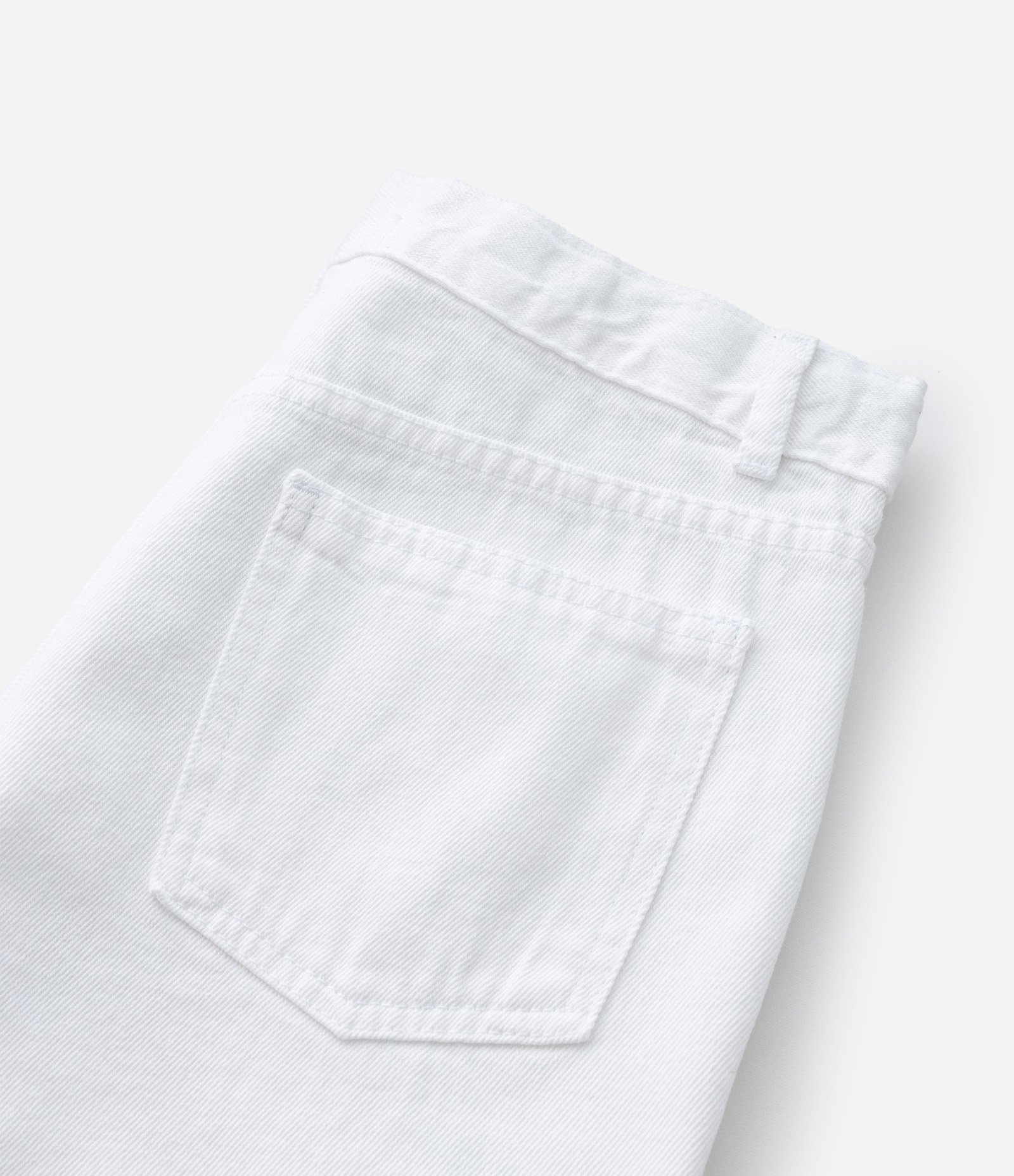 Short Infantil Regular em Jeans com Bordado de Estrelas - Tam 5 a 14 Anos Branco 4