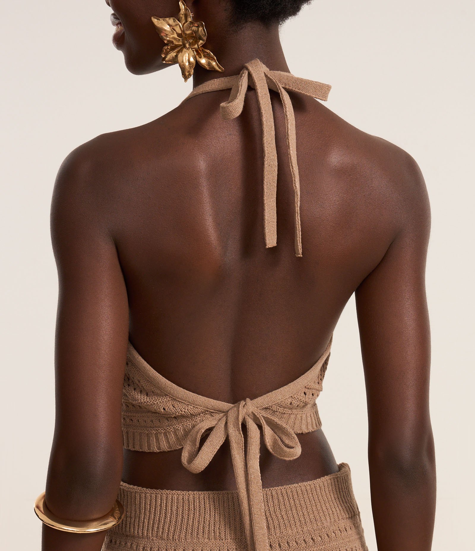 Blusa Frente Única em Tricô com Mix de Pontos e Amarração Marrom 4