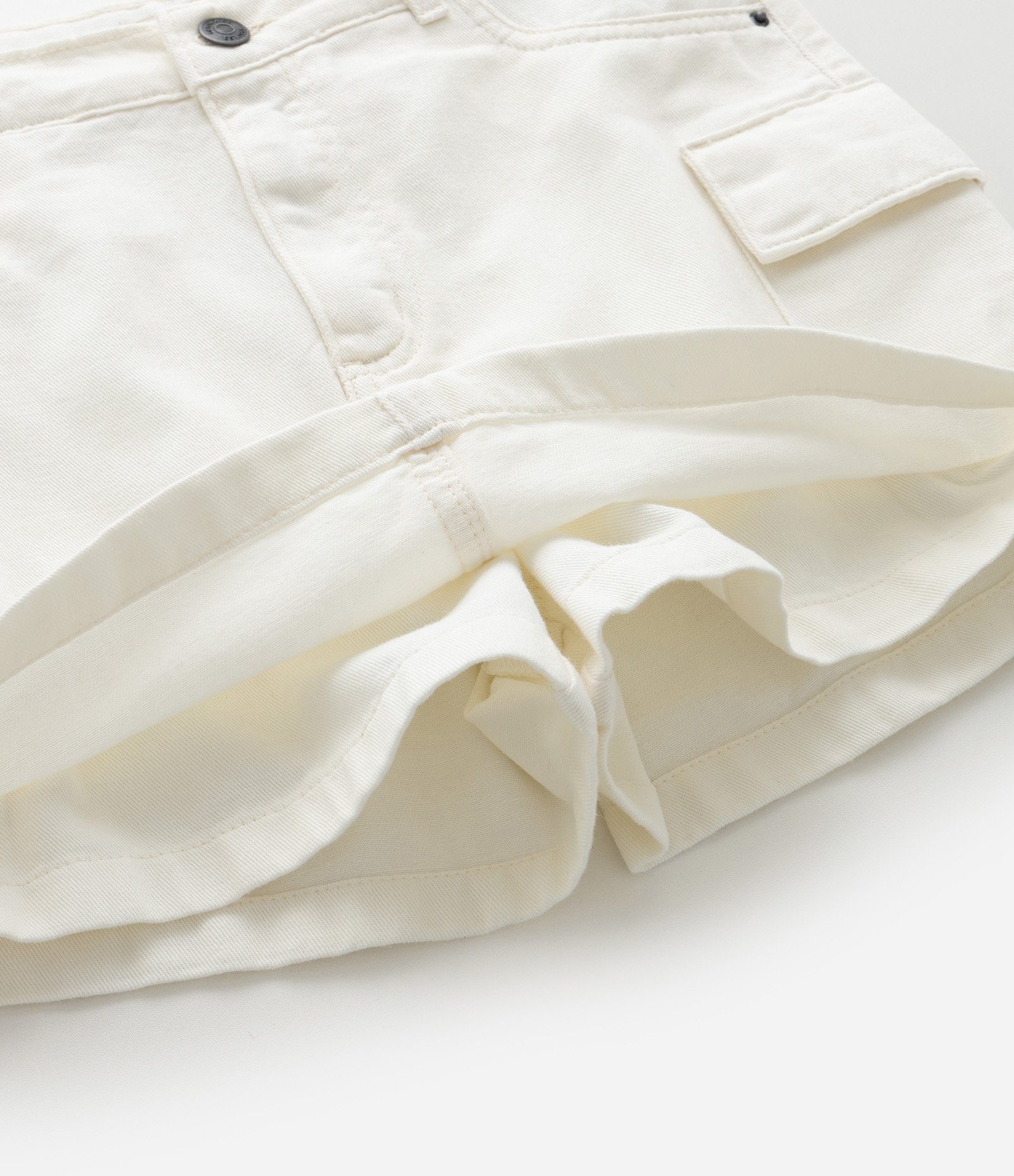 Short Saia Infantil em Sarja com Bolso Cargo - Tam 5 a 14 Anos Off White 4