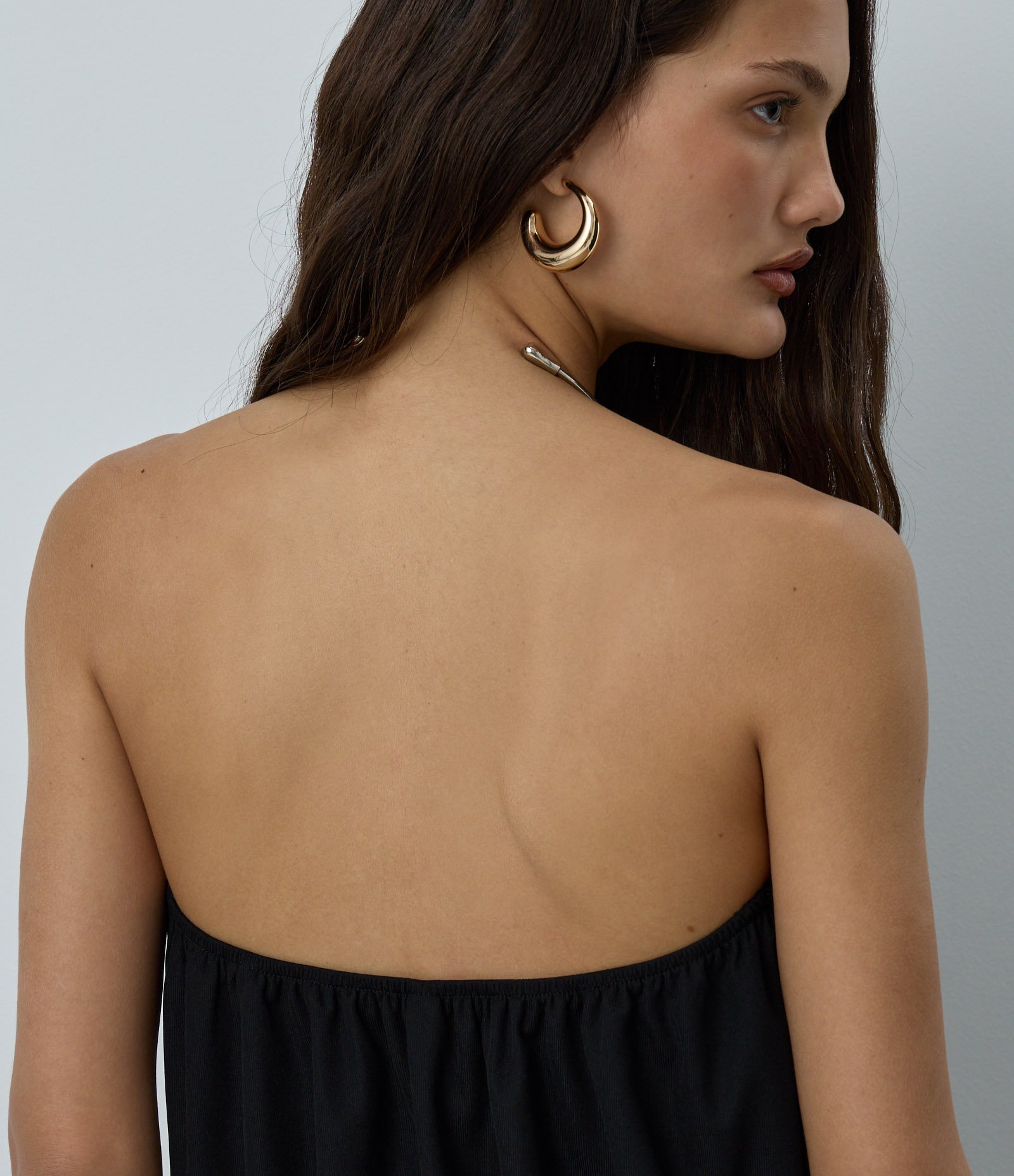 Body Frente Única em Microfibra com Tule e Aviamento Colar Preto 4