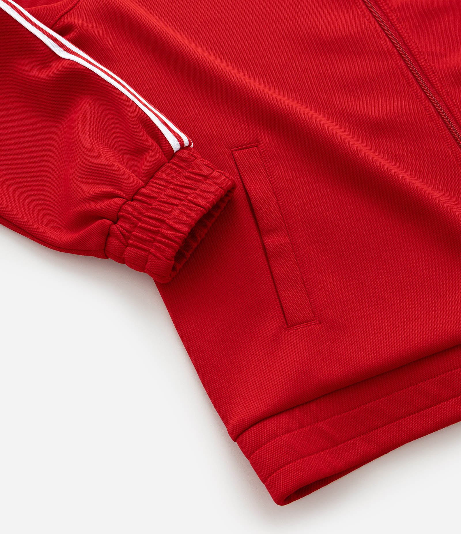 Casaco em Helanca com Bordado Localizado e Listras Contrastantes Vermelho 8