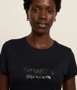 Camiseta Esportiva com Tecnologia Dry e Lettering Sporty Mood