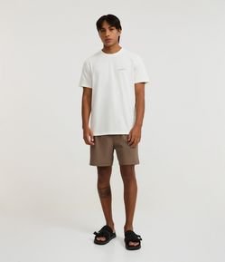 Camiseta Comfort em Algodão Peruano com Estampa Abstrata