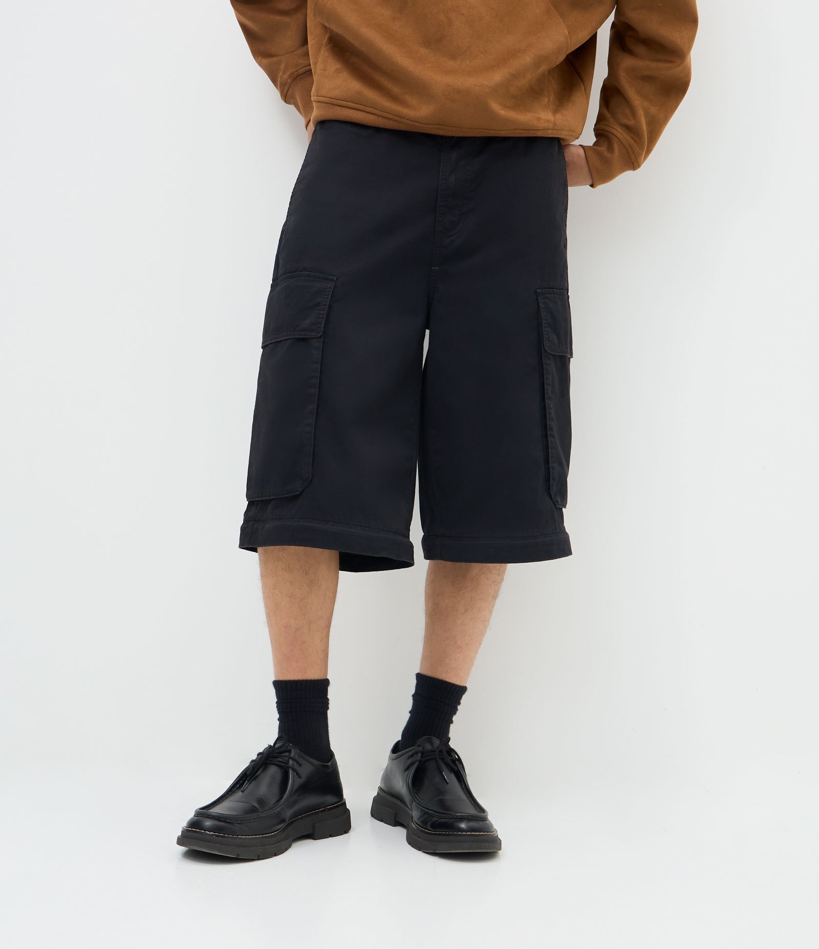 Calça Mega Baggy Lisa que Vira Bermuda Preto
