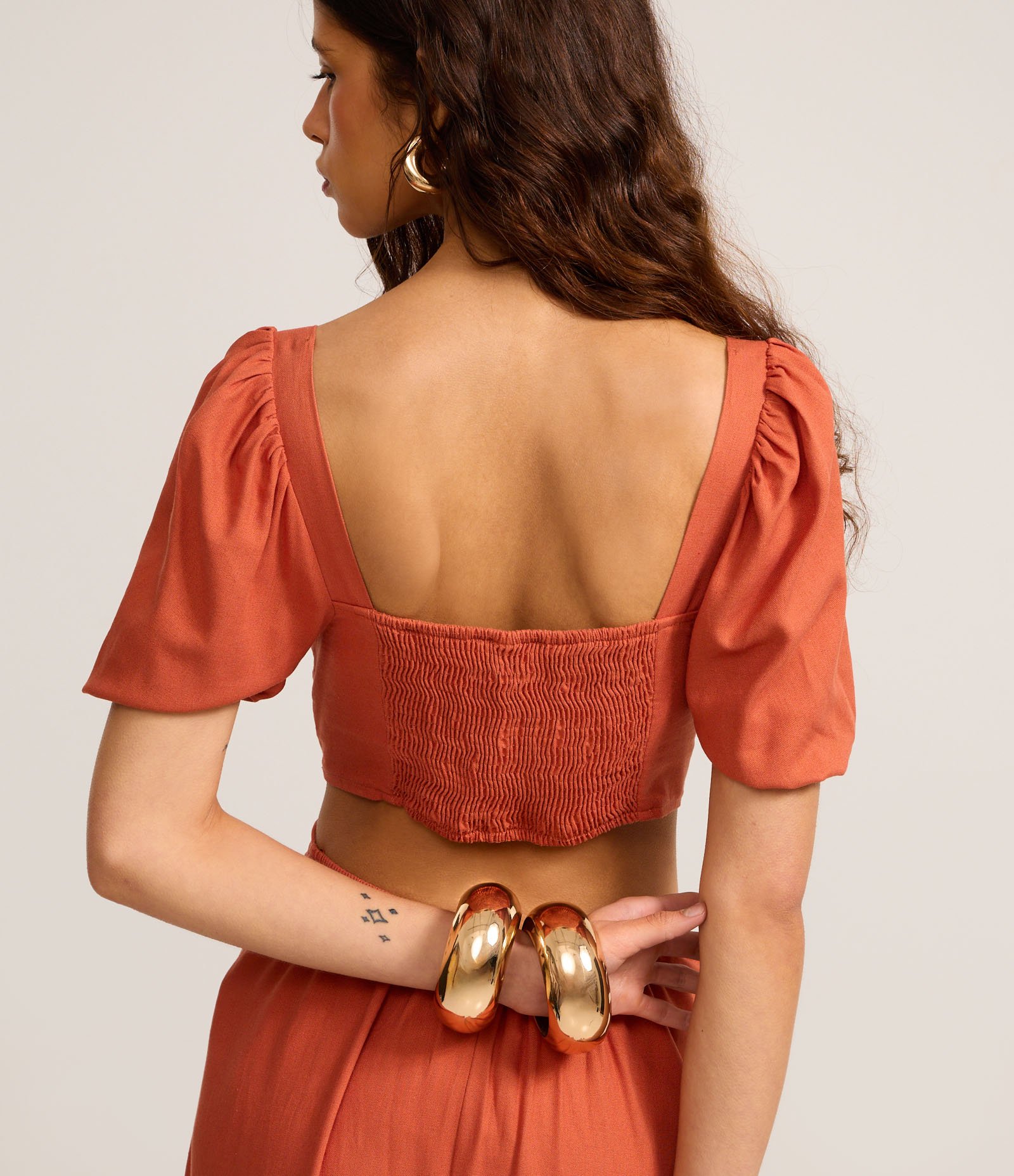 Vestido Long Midi em Viscolinho com Franzido no Busto e Detalhe Lateral Laranja 4