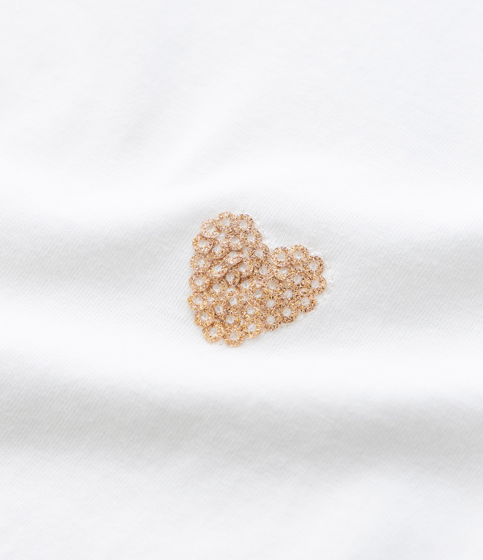 Camiseta em Algodão com Coração de Paetês Curve & Plus Size Branco 3