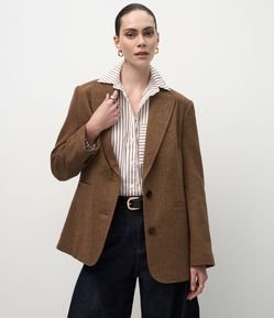 Blazer Regular em Polivelour com Textura Espinha de Peixe