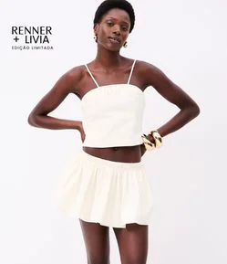 Short Saia Curto em Tricoline com Elástico no Cós e Franzidos