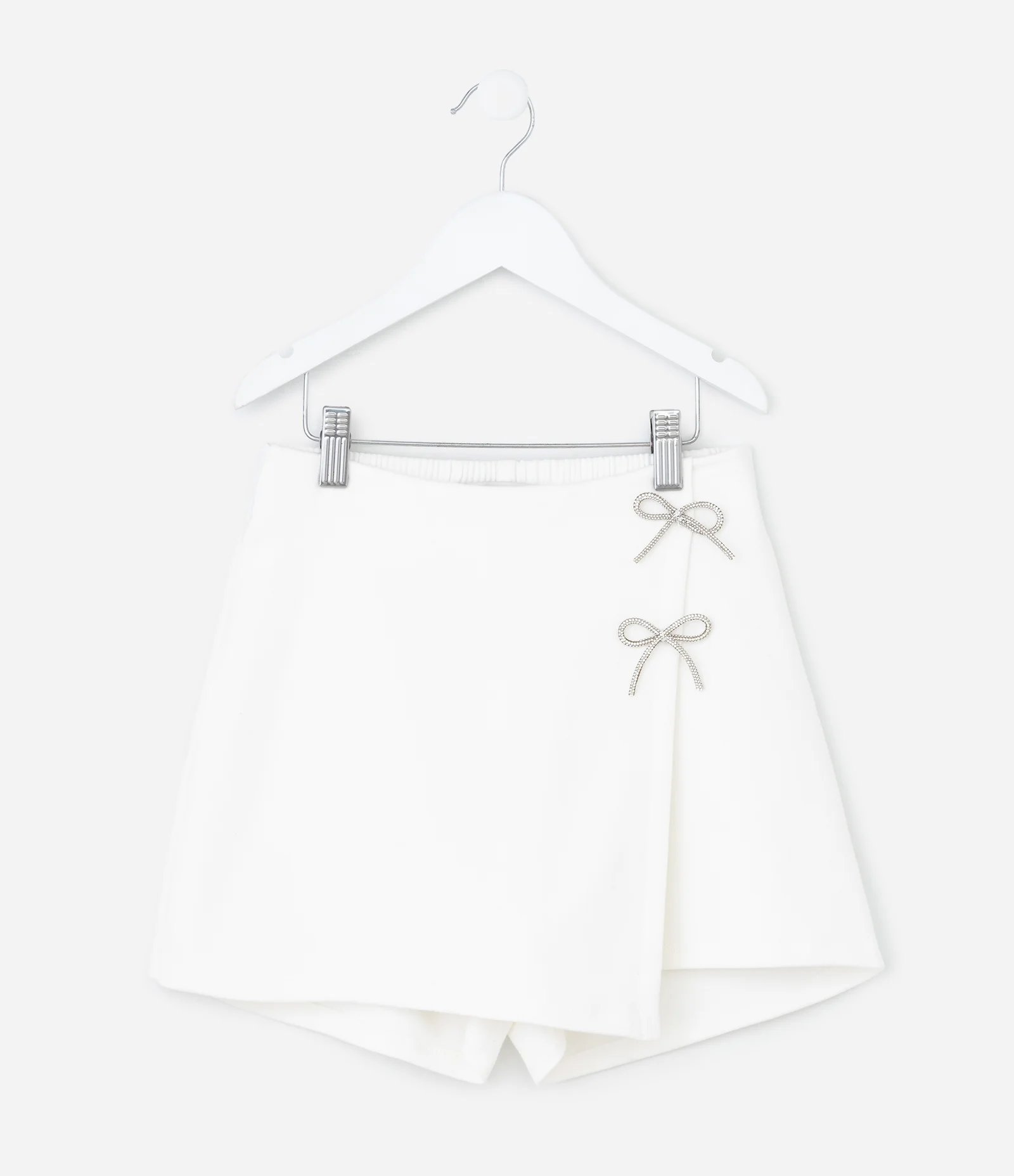 Short Saia Suedine Infantil com Aplicação de Laços em Strass - Tam 7 a 14 Anos Branco 2