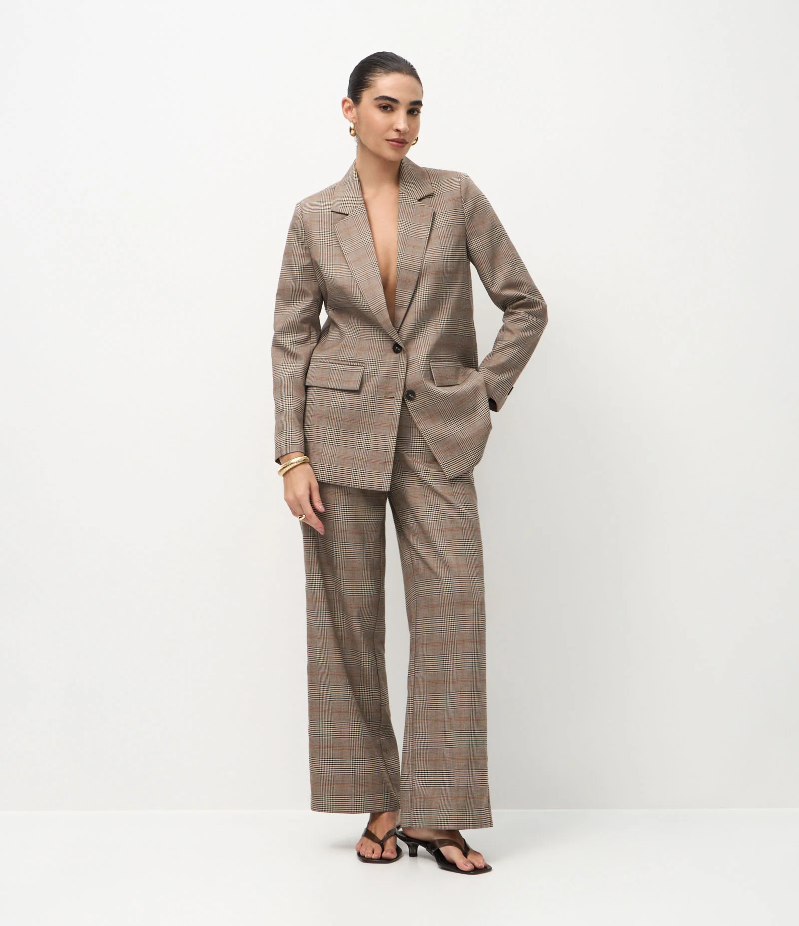 Blazer Oversized em Alfaiataria com Estampa Xadrez Cinza 2