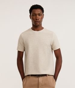 Camiseta Regular em Algodão com Textura Horizontal