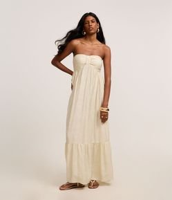 Vestido Evasê Midi Sem Alça em Sarja com Bordado Folhagem