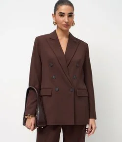 Blazer Alongado em Alfaiataria com Botões