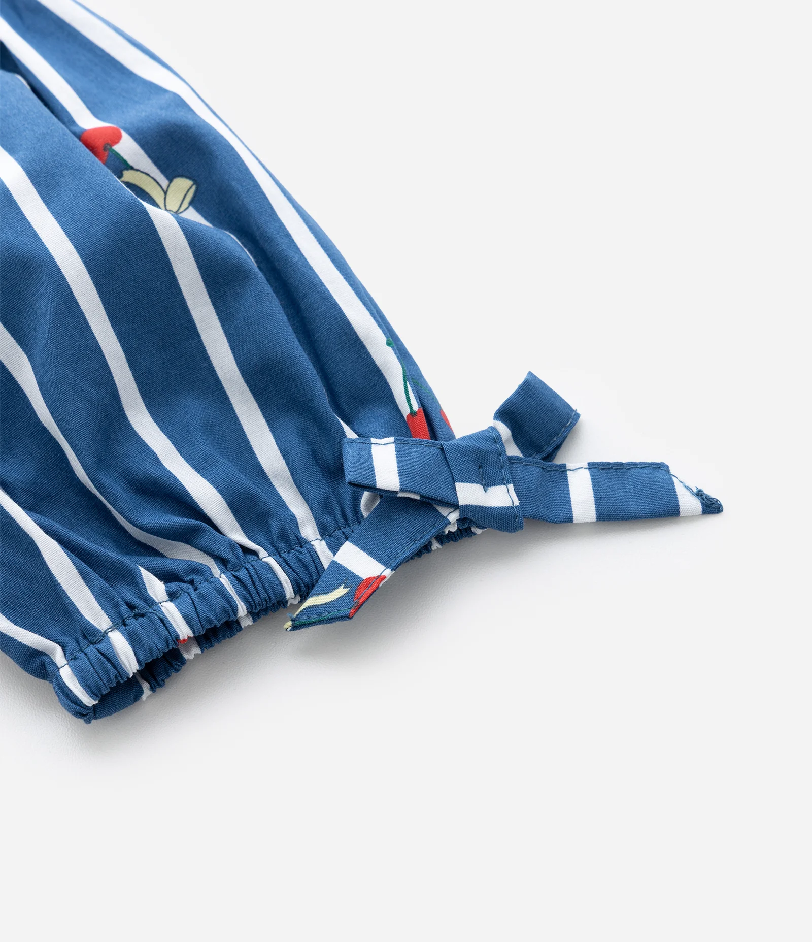 Vestido Infantil Listrado com Estampa Cereja e Mangas Bufantes – Tam 1 a 5/6 Anos Azul 5